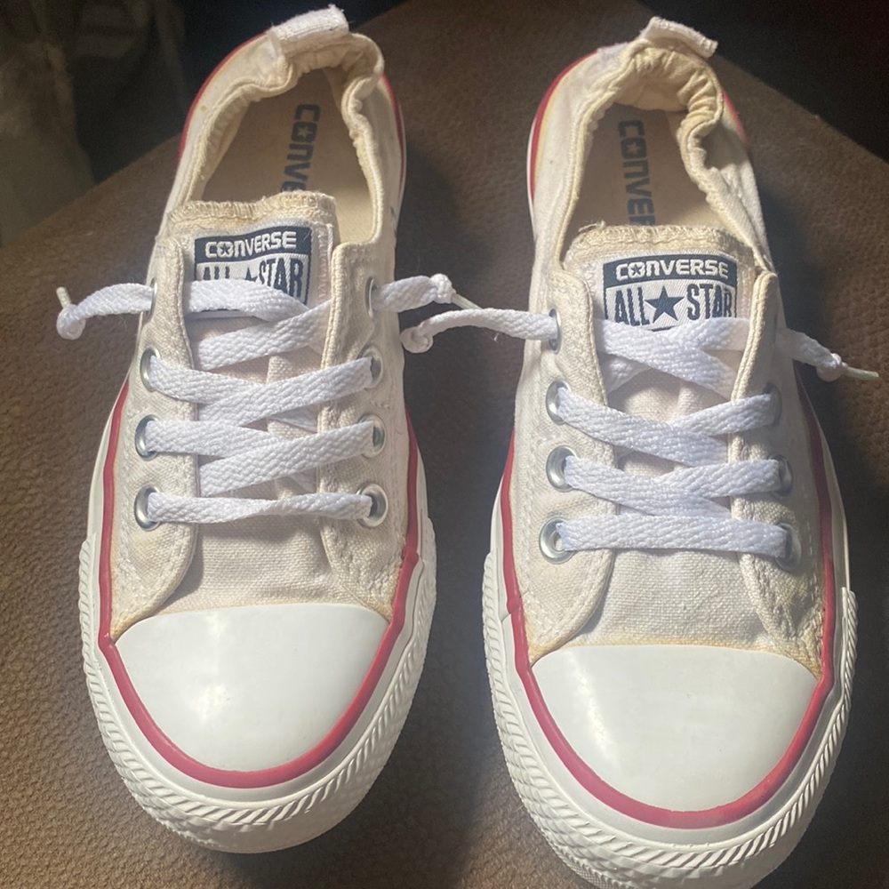 Size 7 WOMEN'S CONVERSE CHUCK TAYLOR ALL STAR SHORELINE SNEAKERS.